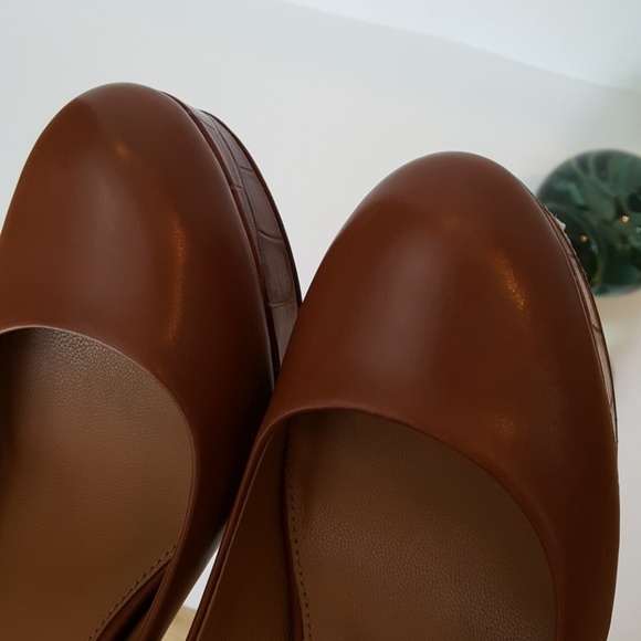 Elie Tahari Tan Platform Heels Size 38.5 - Picture 8 of 8